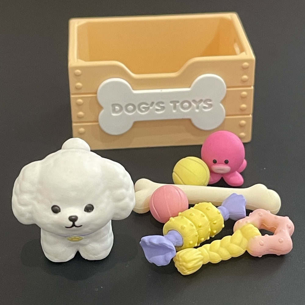 COPY - POPMART Pet Paradise. BICHON TOY BOX.